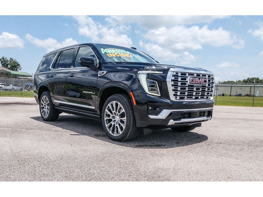 2026 GMC Yukon — detail view