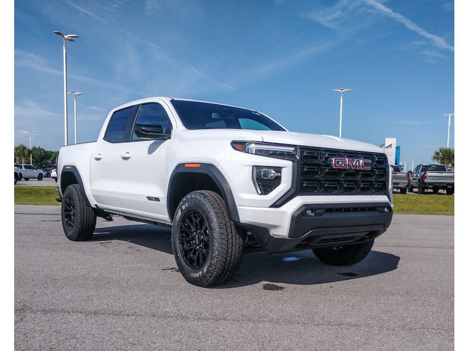 2026 GMC Canyon — detail view